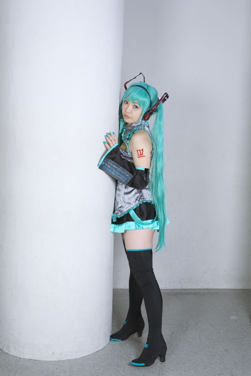 [Cosplay]  Vocaloid - Sexy Hatsune Miku